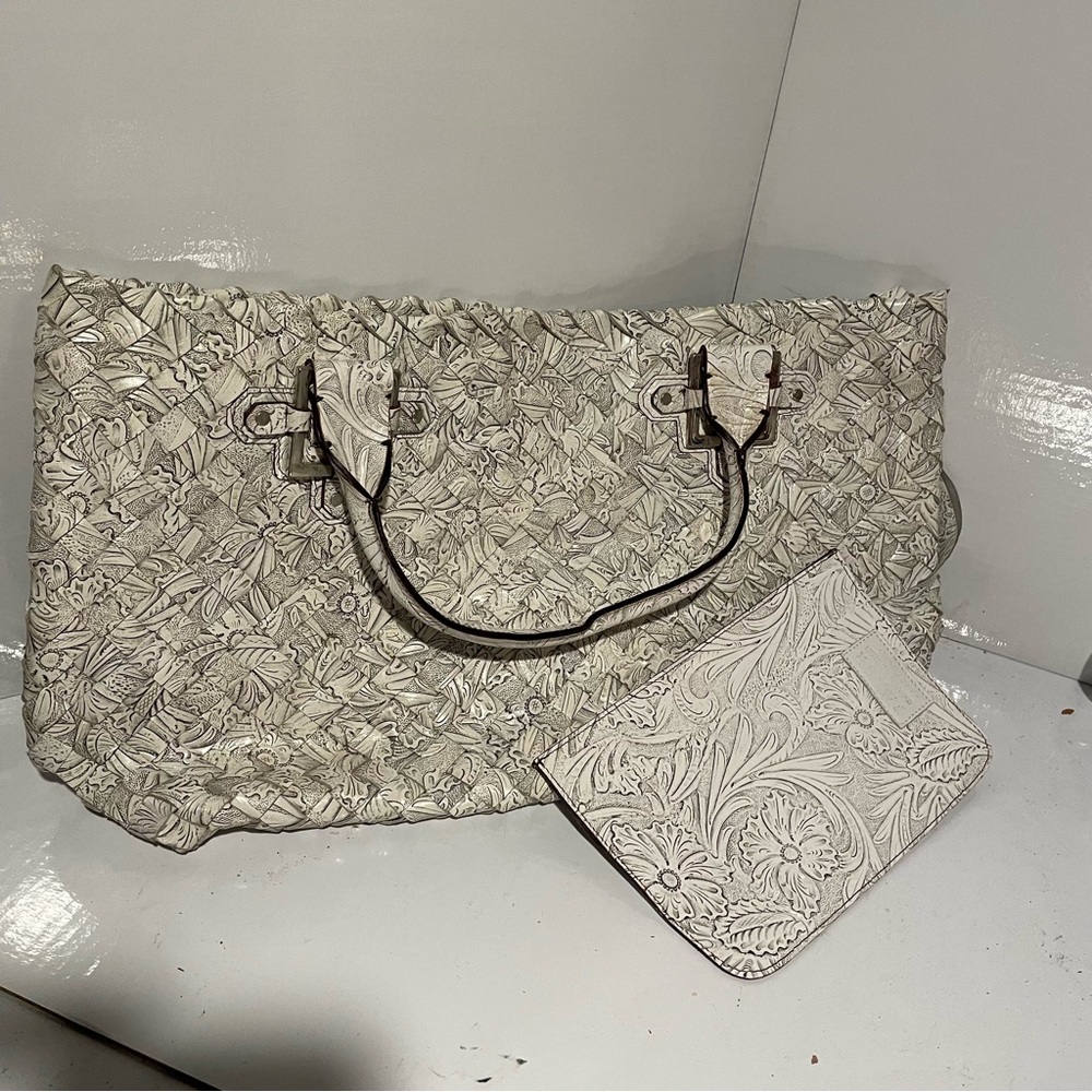 Chic Floral Women's Tote and Clutch Set